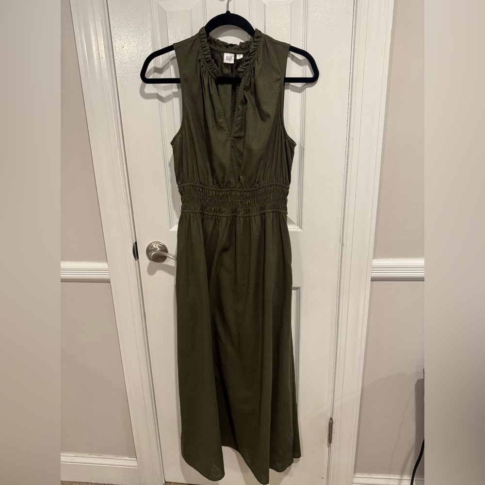 GAP Olive Green linen blend maxi dress
